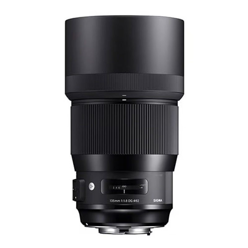Sigma 135mm f/1.8 DG HSM Art Lens (Canon EF) Rental – From R350 P/DAY