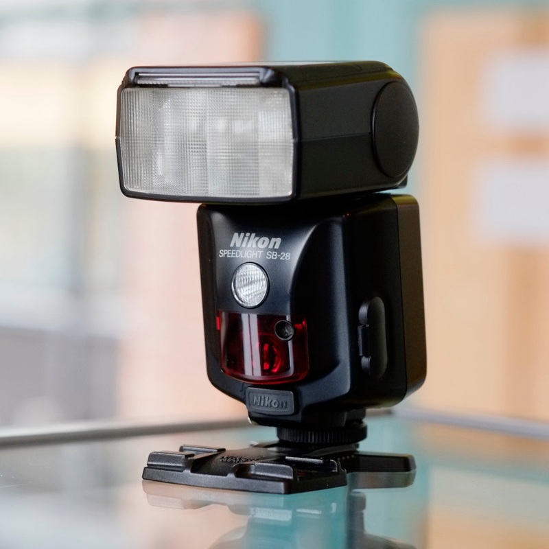 Nikon Speedlight SB-28