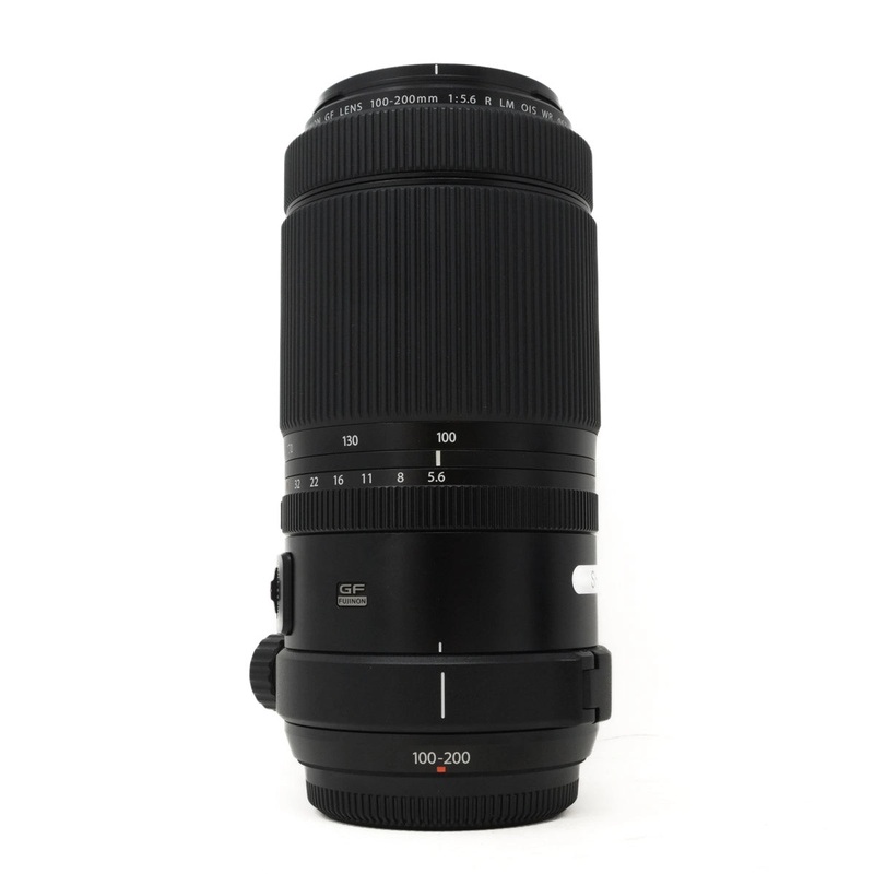 Used Fujifilm GF 100-200mm F5.6 – cased (SH43239)