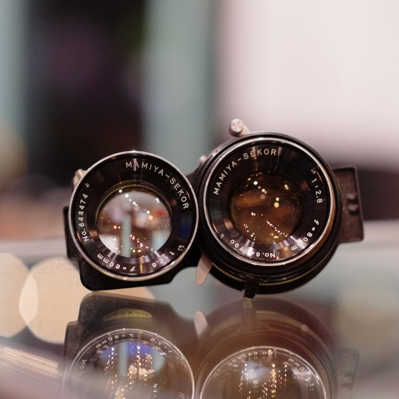 Mamiya Sekor 80mm f2.8 twin lens
