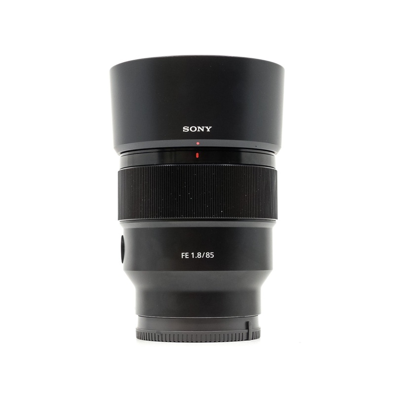 Sony FE 85mm f/1.8
