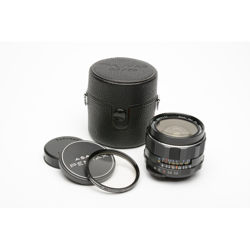 Super Takumar 28mm f3.5 M42 mount lens, caps, case, UV, very clean and sharp