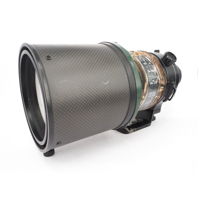 Used Nikon 300mm f/2.8 VR Lens