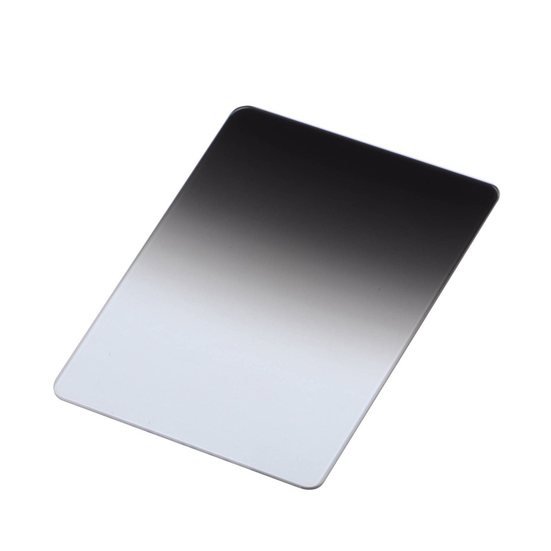 NiSi 75x100mm Nano IR Soft Graduated Neutral Density Filter – ND8 (0.9) – 3 Stop