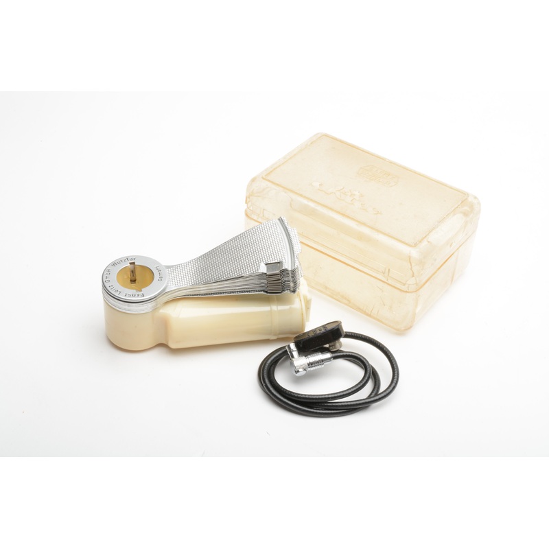 Leica Leitz Flash reflector Chico DEOOC in jewel case, Clean