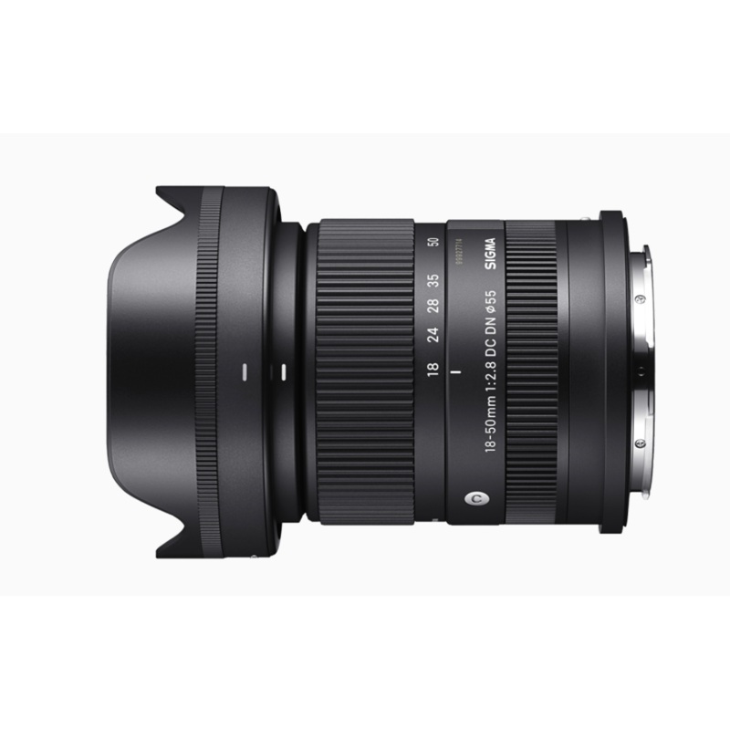 Sigma 18-50mm f/2.8 DC DN Contemporary Lens for Fujifilm