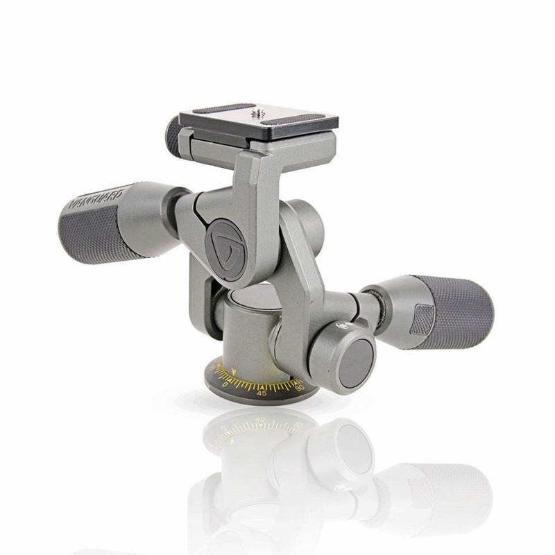 Vanguard ALTA PH-32 fluid 3-way Pan Head