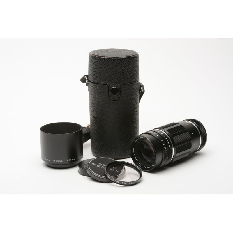Pentax Tele Takumar 200mm f5.6 M42 mount lens (Pre-set), case, hood, caps
