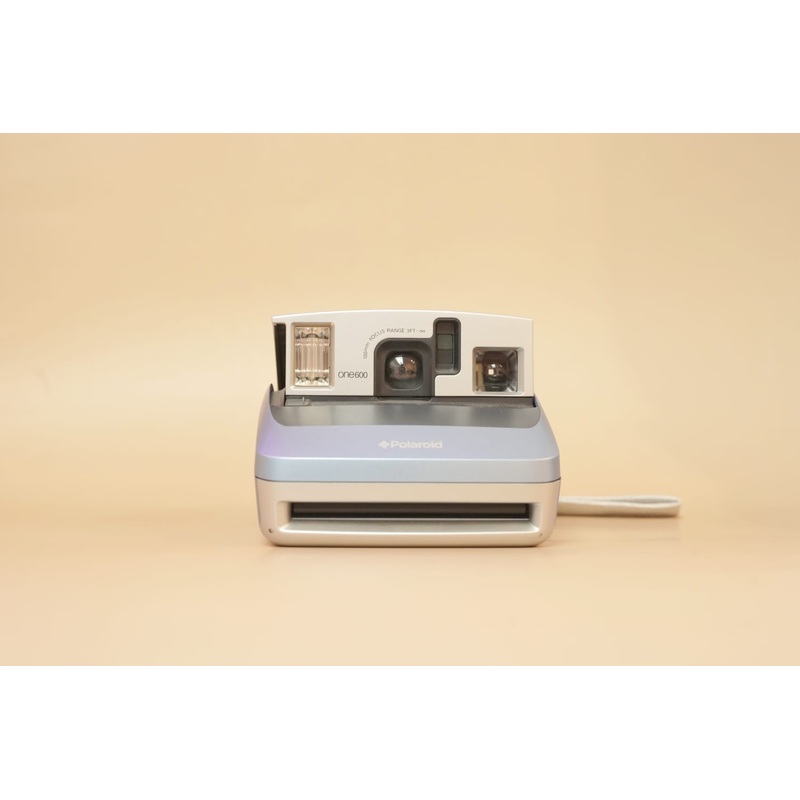 Polaroid one 600