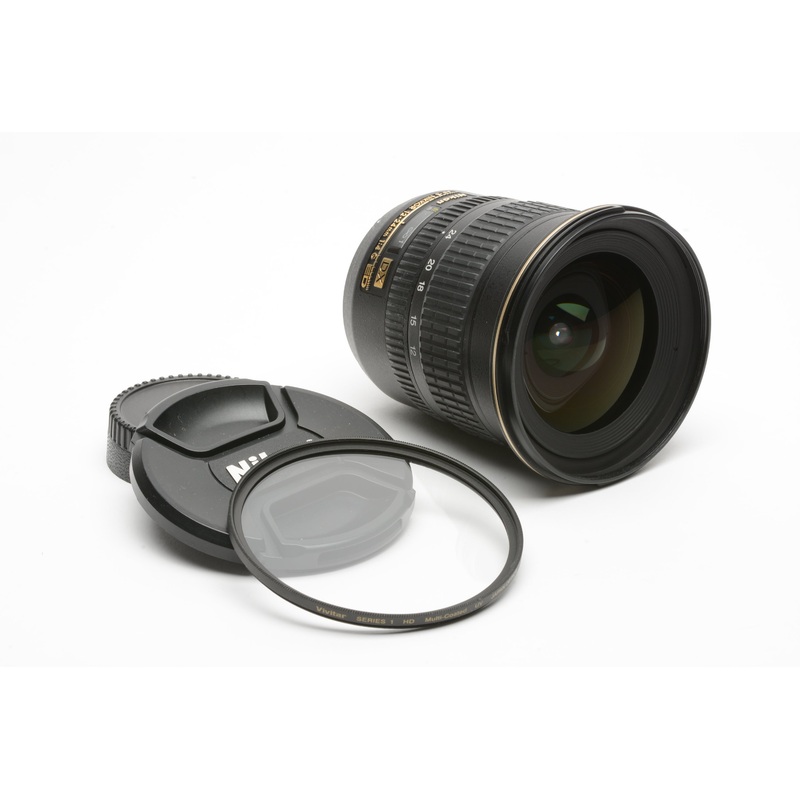 Nikon AF-S Nikkor 12-24mm f4G ED DX w/Caps, UV filter, USA Version